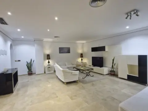 Apartamento en calle de los Jazmines, 1
