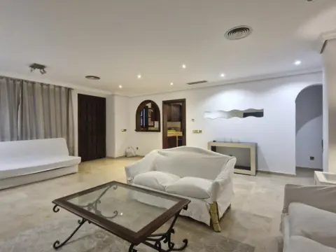 Apartamento en calle de los Jazmines, 1