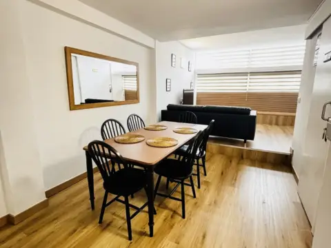 Habitación en calle de los Tulipanes, 15