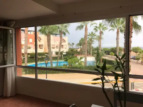 Piso en calle Islas Canarias, 13