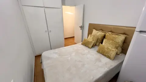 Habitación en Carrer del Xúquer, 1