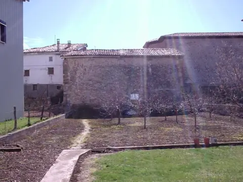 Casa rústica en calle Mayor, 6