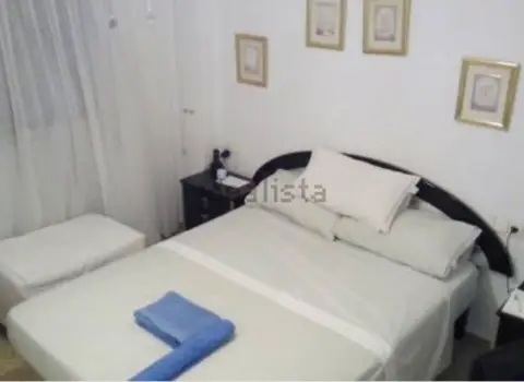 Habitación en calle del Actor Arturo Lledó, 41