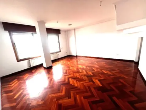 Piso en calle de Manuel Azaña, 18