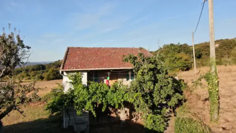Casa rústica en Rúa Seoane, 1