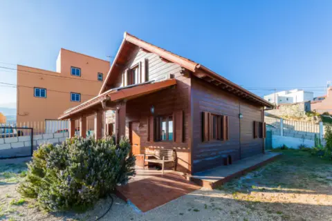 Chalet unifamiliar en calle La Vera, 1