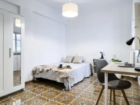 Habitación en calle del Doctor Buades, 80