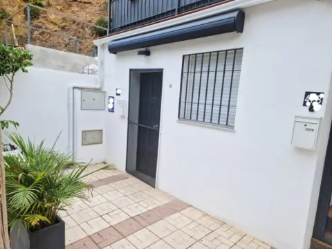 Estudio en calle del Escritor Manuel Solano, 32
