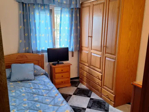 Habitación en calle Jaén, 1