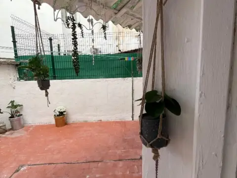 Habitación en calle de la Ronda de los Cuarteles, 12 - alojamiento en Oeste (Logroño), logrono