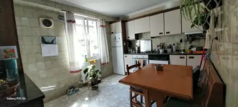 Habitación en calle de Bidebarrieta, 7