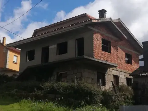 Casa unifamiliar en Carretera de Racelo, 12