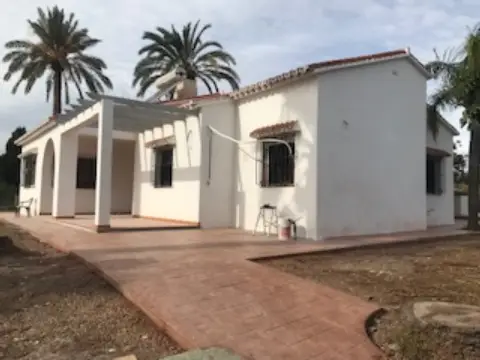 Casa rústica a Urbanización Nuevo Pueblo Benajarafe, 1