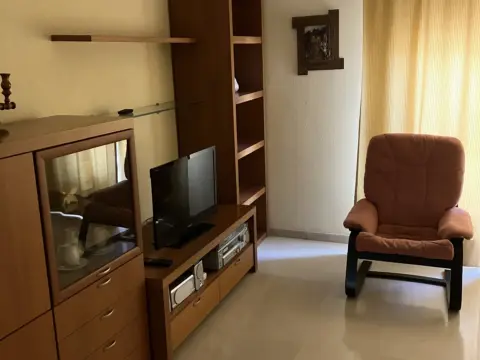 Piso en Plaza de Carmen Benítez, 4