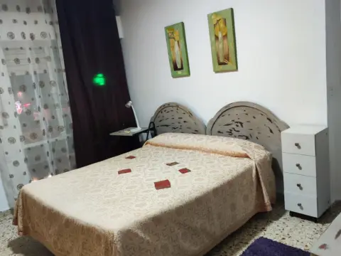 Piso en Avenida de Colón, 4