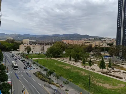 Piso en Avenida del Doctor Marañón, 27