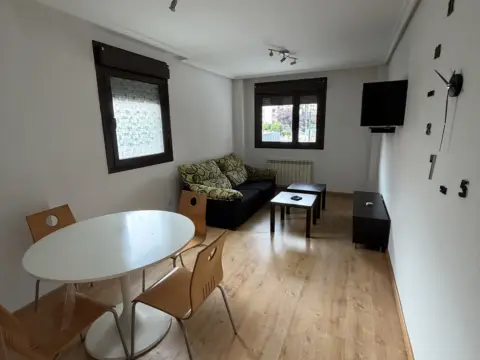 Piso en calle Manuel Llaneza, 64