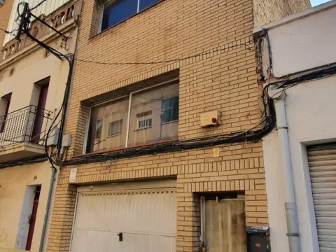 Building in Carrer d'Enric Granados, 10