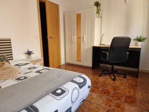 Habitación en Carrer de l'Assumpció, 7