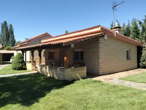 Chalet unifamiliar en Carretera de San Miguel, 45