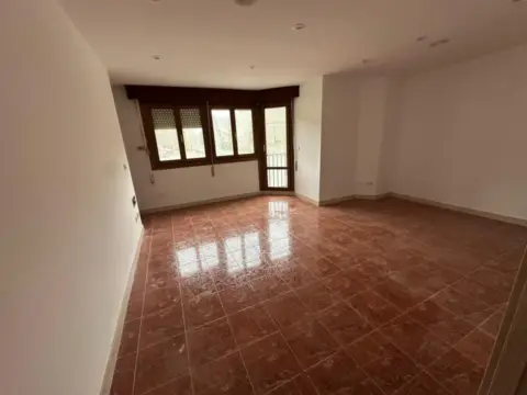 Piso en calle Zuntaipe,  12