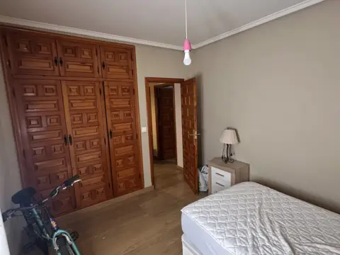 Piso en Ronda de la Pescadería, 11