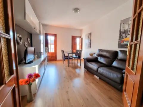 Piso en calle Serradora, 3