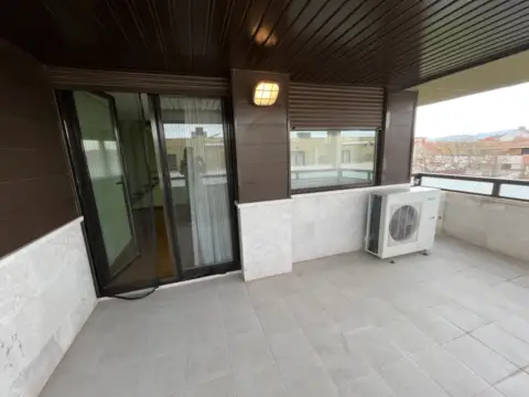 Dúplex en calle Fermín Gurbindo, 40