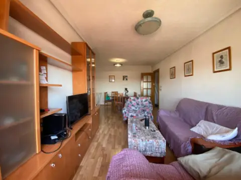 Piso en calle de los Hermanos Quintero, 1