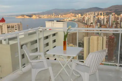 Piso en Carrer de la Sierra Dorada, 3