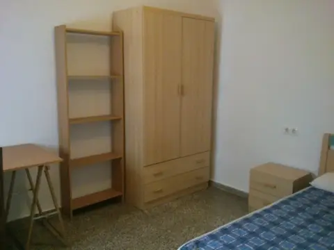 Piso en calle Ancha de Capuchinos, 5