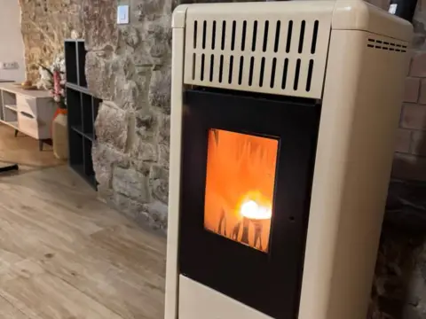 Chalet rústico en calle Bueño,  1