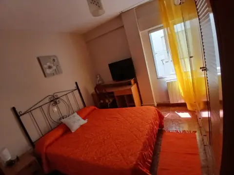 Piso en calle de Doña María 'La Brava', 6