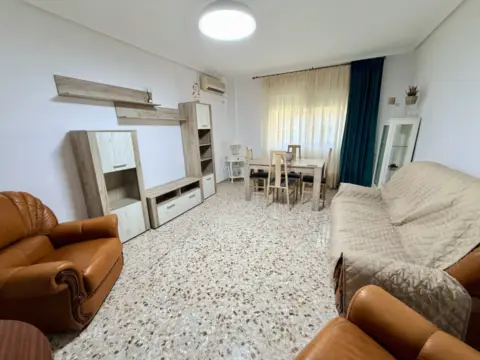 Piso en calle de San Bartolomé, 6