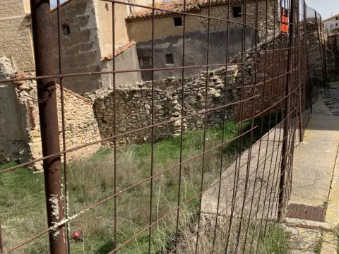 Finca rústica en calle de la Fuente, 12