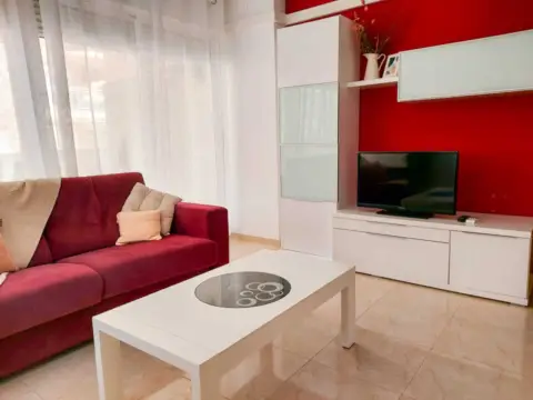 Apartamento en Avenida del Papa Luna, 130