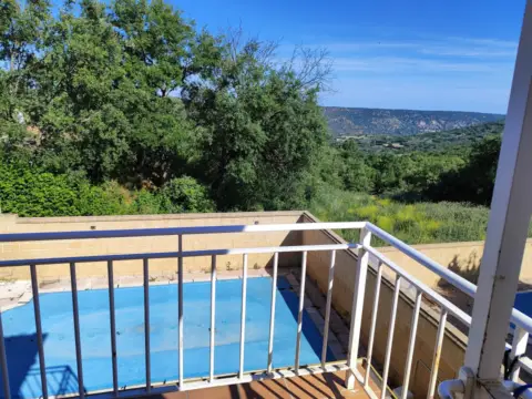 Chalet unifamiliar en calle de los Abedules, 31
