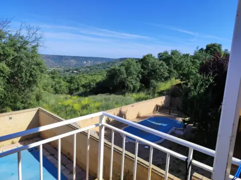 Chalet unifamiliar en calle de los Abedules, 31