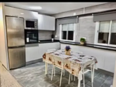 Habitación en Avinguda de València, 30