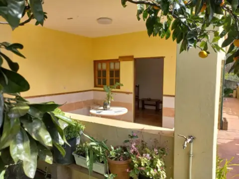 Piso en calle La Higuera, 28