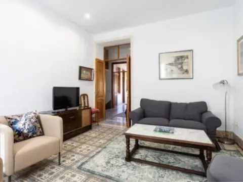 Casa rústica en calle de Nava y Grimón, 34