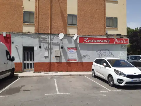 Local comercial en Ronda de Sevilla, 10