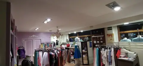 Local comercial en Plaza del Goicoerrotea, 2