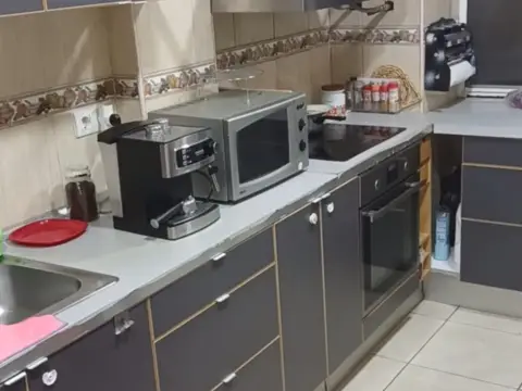 Habitación en calle de Nuestra Señora de los Ángeles, 8