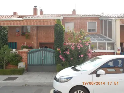 Chalet adosado en calle de Lope de Vega, 10