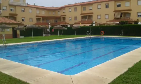 Chalet adosado en Avenida de la Libertad, 11