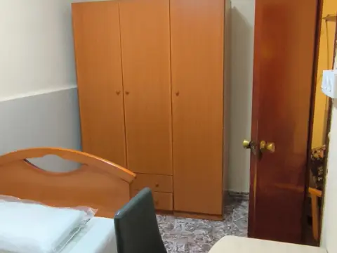 Habitación en calle del Maestro Alonso, 176