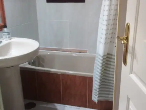 Habitación en Avinguda Juan Carlos I, 1