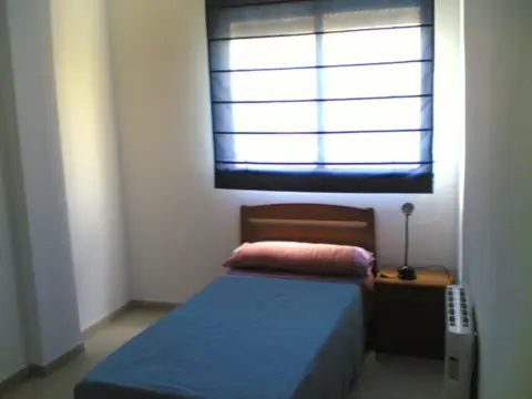 Casa adosada en Carrer Pantano María Cristina, 1