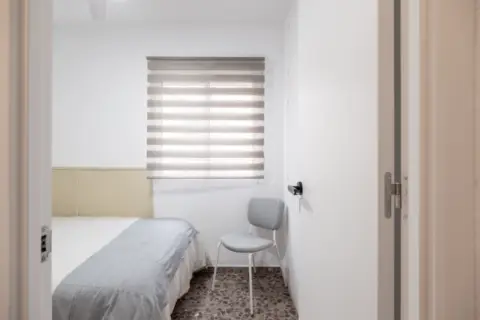 Habitación en calle de la Lira, 18
